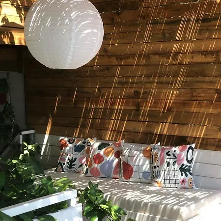 Pembe Yunus * Bozburun