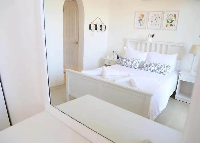 Pembe Yunus Bozburun